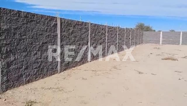 SE VENDE TERRENO EN OASIS SUBURBANO 2, MEXICALI B.C.