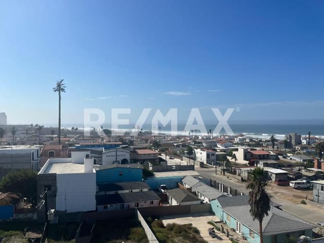 Depa con vista al mar de lujo en Rosarito