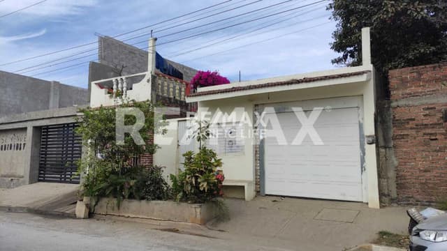 CASA EN VENTA HUERTOS FAMILIARES