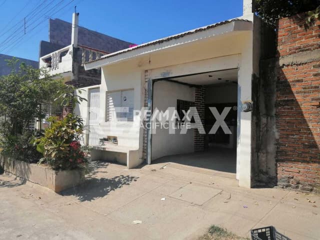 CASA EN VENTA HUERTOS FAMILIARES