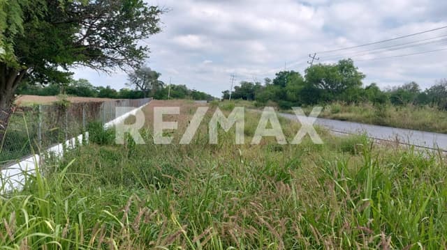 Venta 7.5 hectáreas frente carretera, Cadereyta Nuevo León, México.