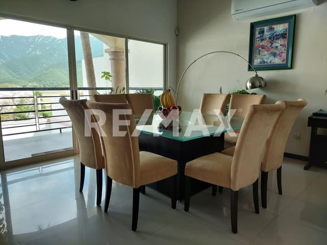 Venta Casa Presa La Boca Santiago Nuevo León, México.