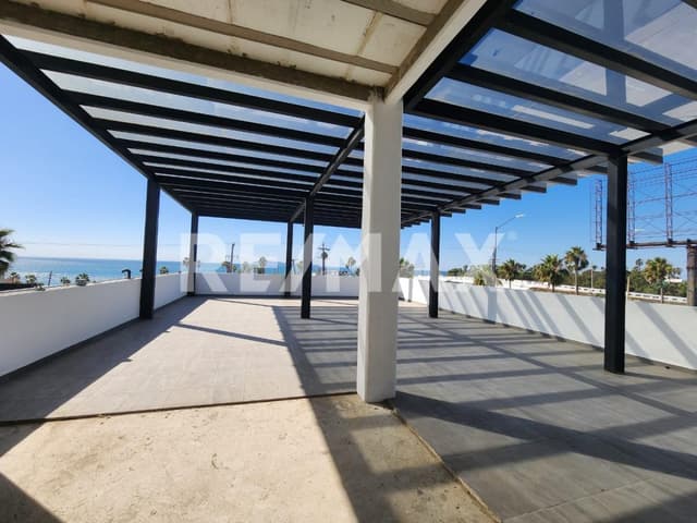 LOCAL CON TERRAZA EN RENTA DE 251.77 M2 CON VISTA AL MAR, TIJUANA B.C.