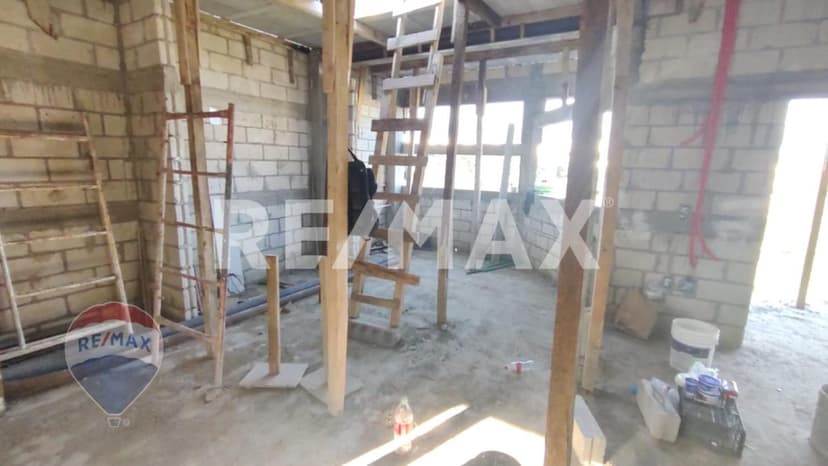 Venta de casa (obra negra) en Rancho Tetela, Cuernavaca, Morelos...Clave 4579