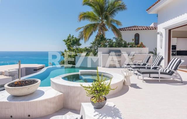 Casa Colina 22 San Jose Corridor,