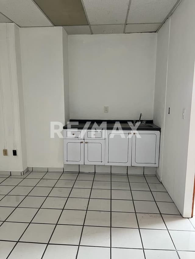 Oficina Equipada Con Privados Salas de Juntas y Site En Prolongación San Antonio 