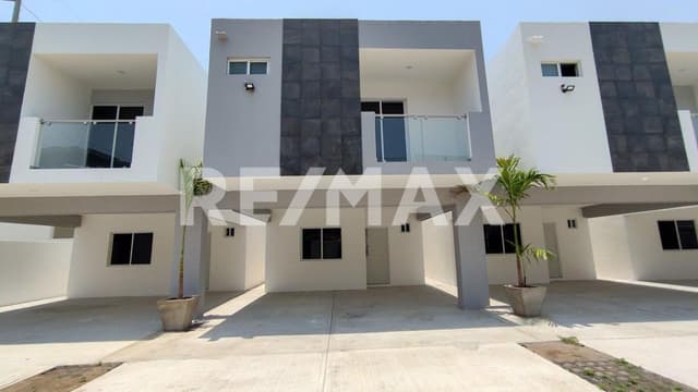 Casa en Venta en Del Pueblo