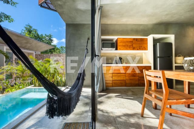 DEPA 102 T2 Pool view PB PLUNGE POOL 1 REC