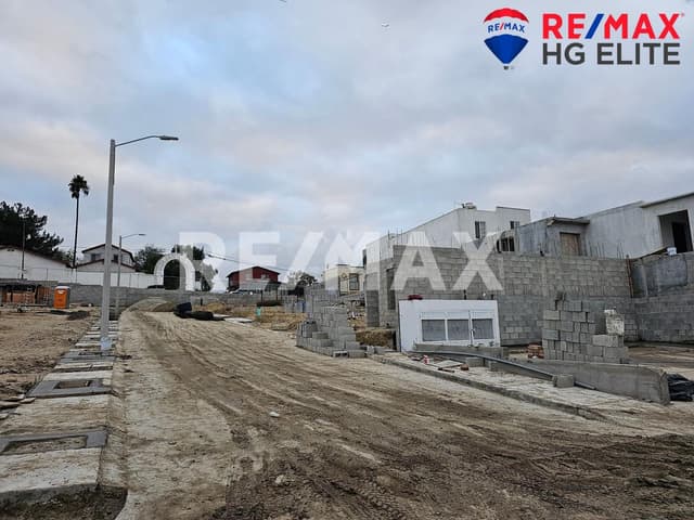 CASA EN CONDOMINIO EN VENTA