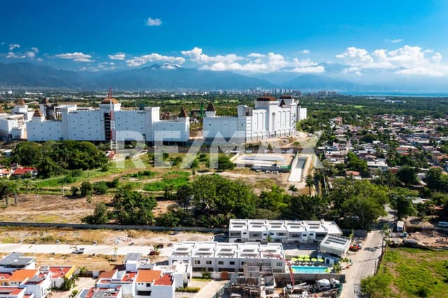 Ciye Residencial Priivado en Nuevo Vallarta, Riviera Nayarit 4 BD / 3 BA