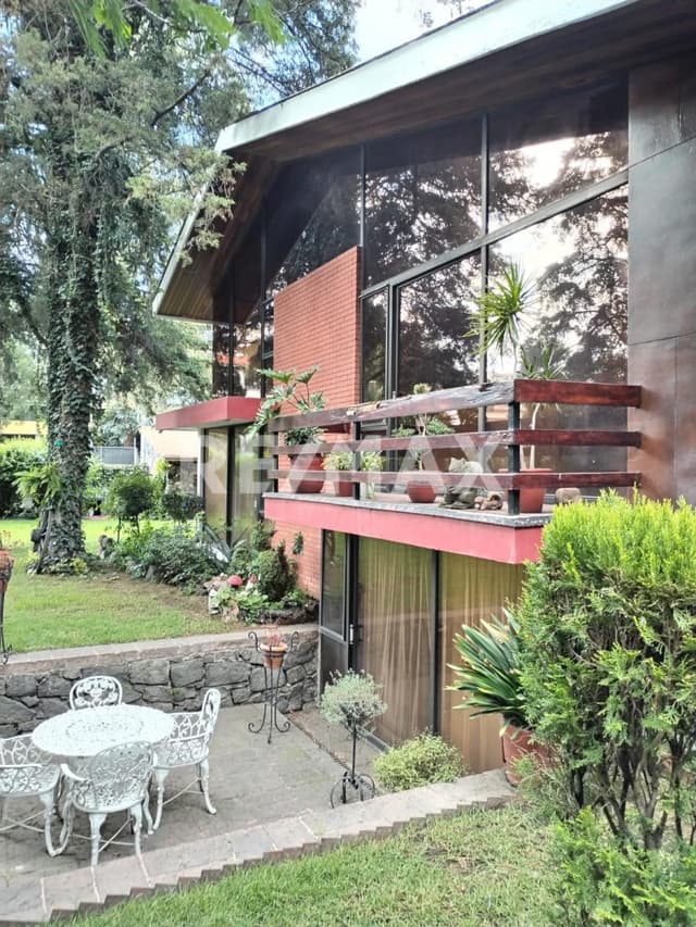 CASA EN VENTA LOMAS TECAMACHALCO/HERRADURA