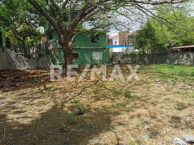 TERRENO EN VENTA