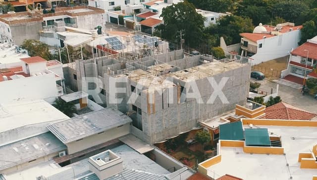 CONDOMINIO EN VENTA EN ZONA DORADA