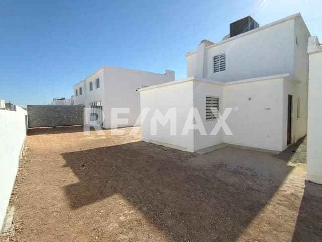 SE VENDEN CASAS NUEVAS EN PRIVADA ZONA VILLAS DEL REY