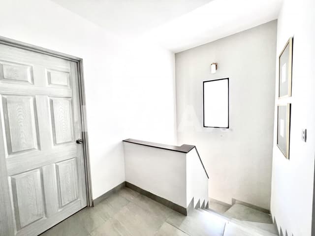 CASA EN VENTA EN FRACCIONAMIENTO BOSQUES "MODELO ENCINO"