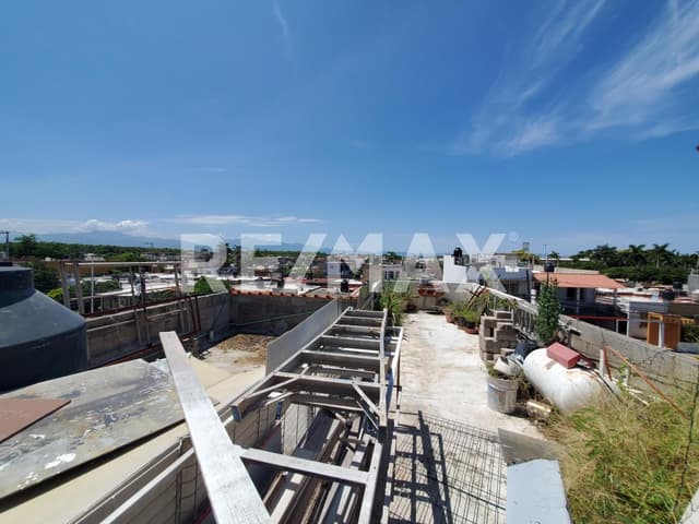 VALLE DORADO Casa en Venta