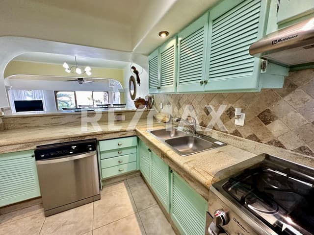 CASA EN VENTA EN PUERTO IGUANAS