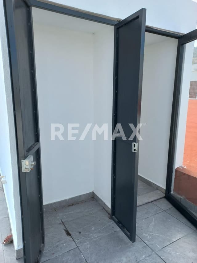 DEPARTAMENTO VENTA EN SUKHA CORREGIDORA