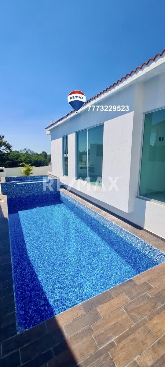 Venta de Casa de un nivel, Fracc. Lomas de Cocoyoc… Clave 4631