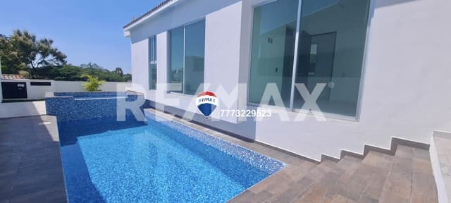 Venta de Casa de un nivel, Fracc. Lomas de Cocoyoc… Clave 4631