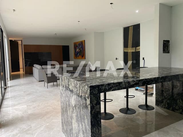 Venta quinta Los Lirios en Montemorelos Nuevo León, México. 