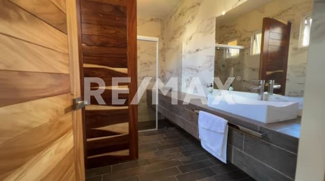 Casa en Condominio en Renta por Temporada