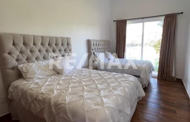 Casa en Condominio en Renta por Temporada 