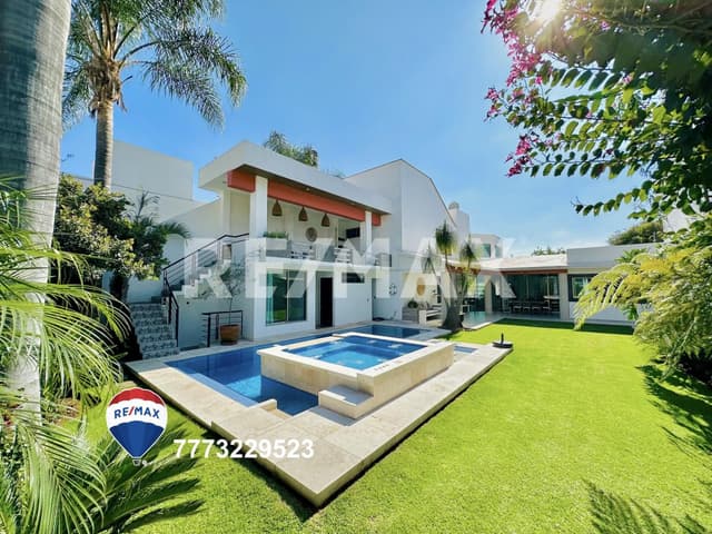 Venta de casa, Fracc. Real de Tetela, Cuernavaca, Morelos...Clave 4644
