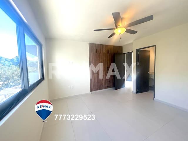 Pre-venta de casa en condominio, Las Palmas, Cuernavaca, Morelos...Clave 4652