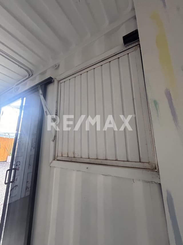 Local en Renta Cumbre del Lago