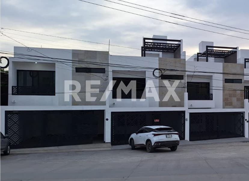 Casa en Venta, Col. Arboledas Tampico