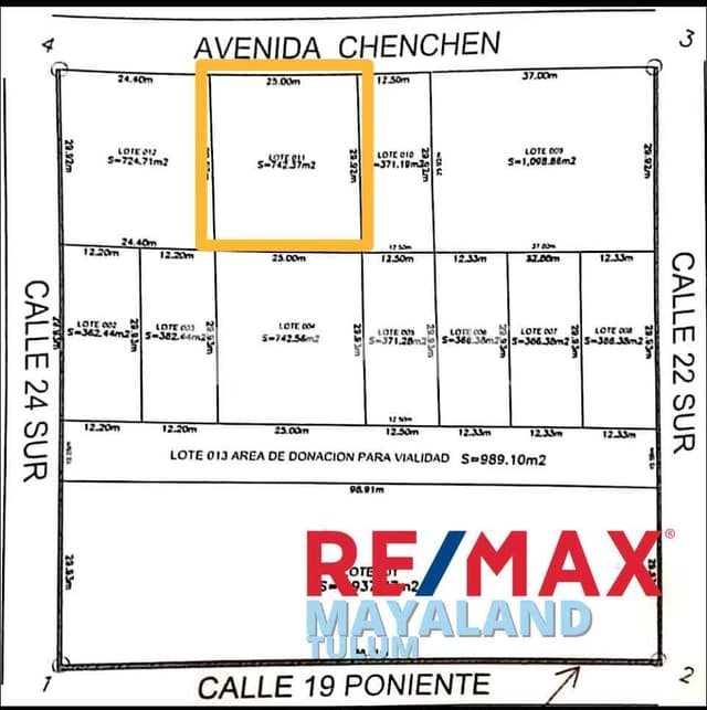 OPORTUNIDAD TERRENO DE 742 M2 EN REGION 15 USO DE SUELO MIXTO SOBRE AVENIDA REGION 15