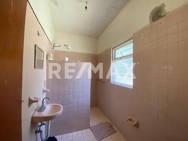 VENTA DE CASA EN FRACCIONAMIENTO COLINAS DE OAXTEPEC, MORELOS