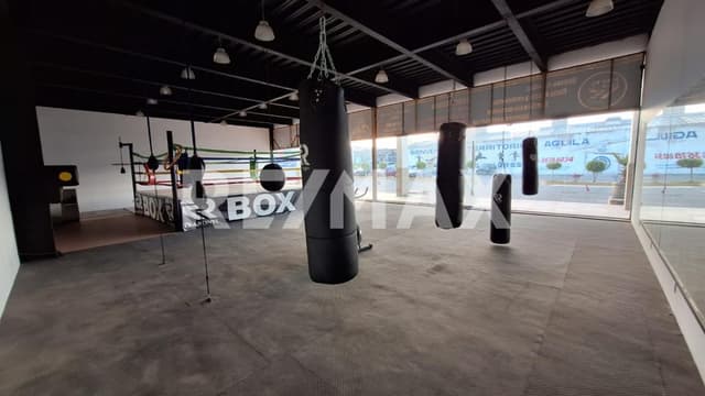 RENTA DE LOCAL COMERCIAL EN VIA LOPEZ PORTILLO ECATEPEC DE MORELOS ESTADO DE MÉXICO.