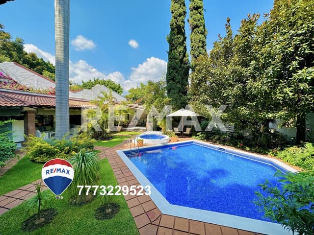 Venta de casa en Rancho Cortes, Cuernavaca, Morelos...Clave 4683
