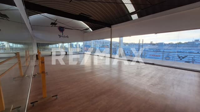 RENTA DE LOCAL COMERCIAL EN VIA LOPEZ PORTILLO ECATEPEC DE MORELOS ESTADO DE MÉXICO.