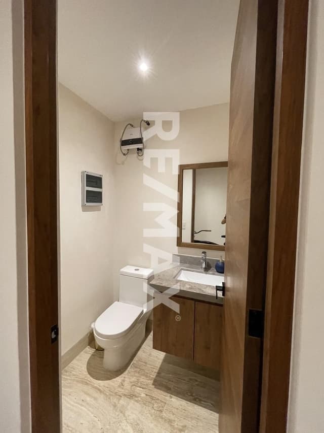 2BR 2.5 BA Condo with Bike, Terraza & Rooftop Pool! ☀️  