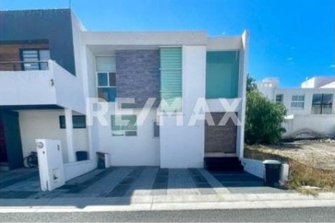 CASA EN VENTA EN GRAND JURIQUILLA, QUERÉTARO