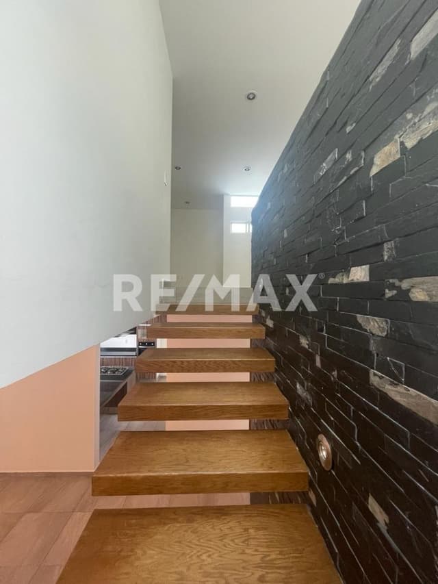 VENTA CASA EN PEDREGAL DE SCHOENSTATT CORREGIDORA