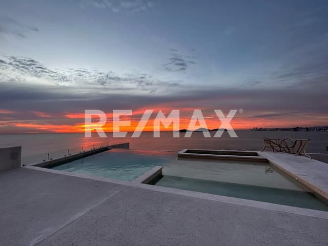 Condo con Vista al Mar en el cerro de la Nevería "Sunset Hills"
