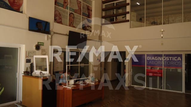 CONSULTORIO EN RENTA MEDICAL CENTER