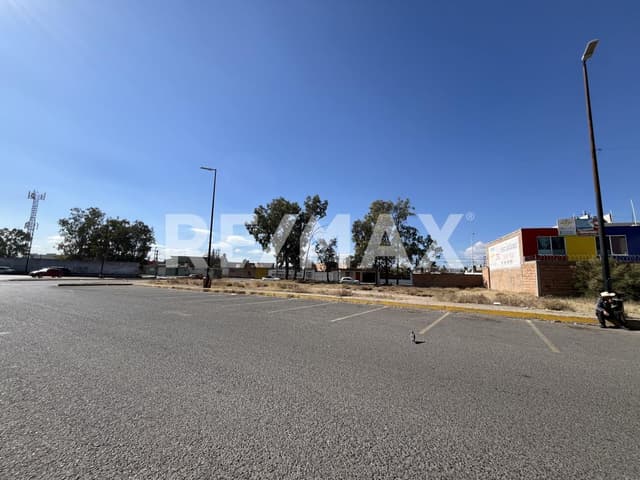 TERRENO COMERCIAL Y HABITACIONAL EN VENTA