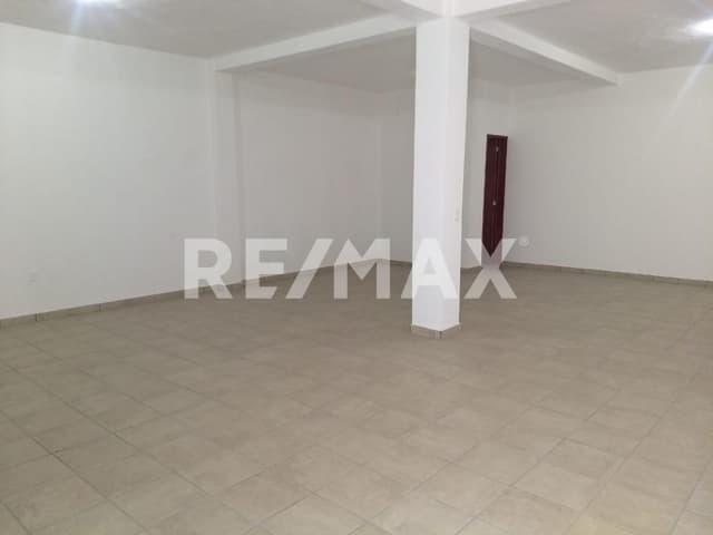 VENTA DE LOCALES COMERCIALES MISMO PREDIO FUNDADORES QUERETARO CLV240201-EAA