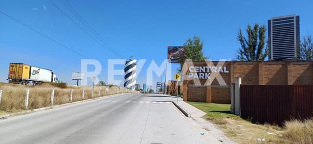 Terreno en Venta Lateral Atlixcáyotl 