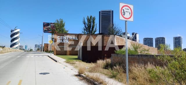 Terreno en Venta Lateral Atlixcáyotl 