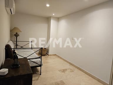 property image preview0