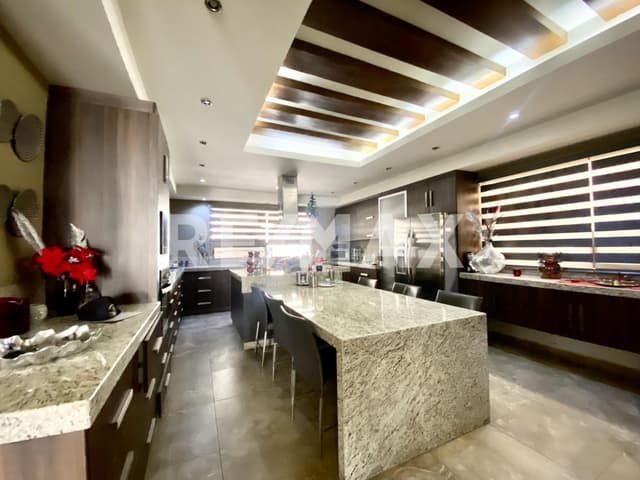 CASA EN VENTA EN REAL DEL NOGALAR