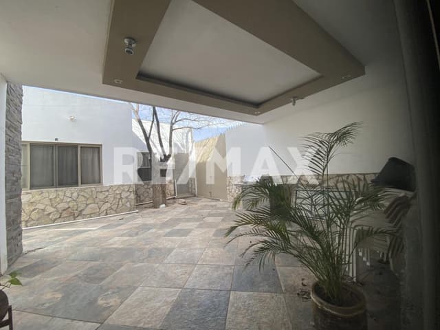 CASA EN VENTA EN REAL DEL NOGALAR