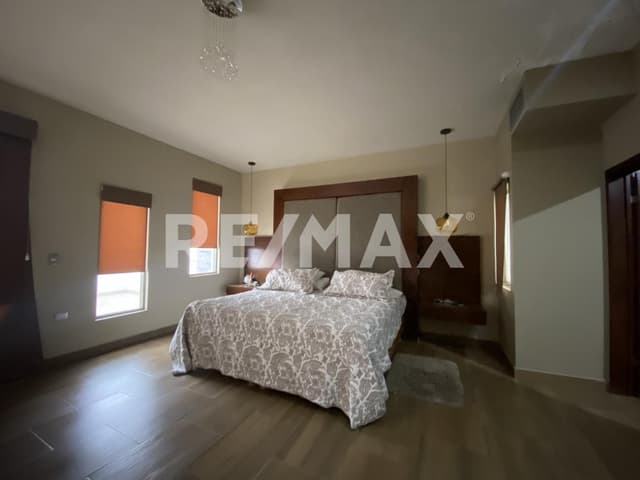 CASA EN VENTA EN REAL DEL NOGALAR