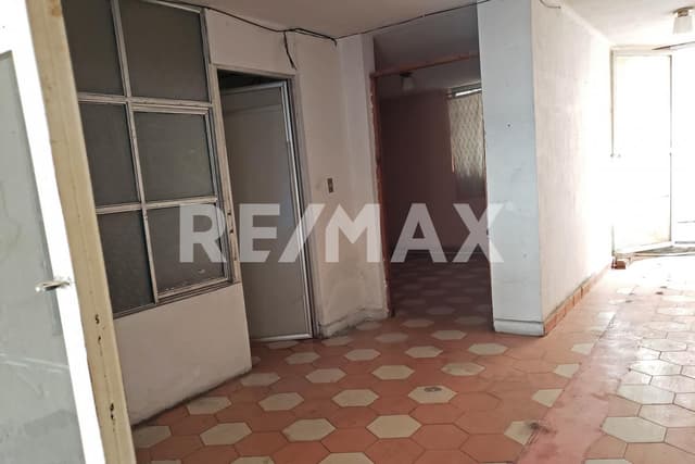 Local - Comercial en Renta - 5